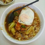 ホンコンラーメン　800円