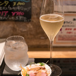 わいん食堂 Chez とし - 2018.3 鴨の燻製（お通し）