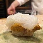 東麻布 天本 - ヤリイカ ムラサキウニ