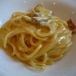クラリタ ダ マリッティマ - 白金豚パンチェッタのスパゲティ カルボナーラ♪チーズの風味の豊かさ、程よい酸味が素晴らしい一品！（2011/2)