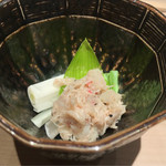 鮨 とかみ - 蟹と新じゃが、うるいのサラダ