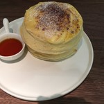 えぐぅ～ カフェ - ブリュレパンケーキ
