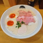 Ramen miyabi - とりらーめん醤油