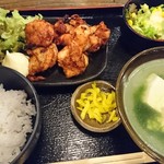 佐賀県三瀬村ふもと赤鶏 - 鶏トロからあげ定食