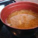 昭和食堂 - ワカメの味噌汁