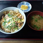 広島県庁東館８階食堂 - 親子丼 \470