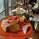 マンダリンオリエンタル 東京 - マカロン 桜餅 パウンドケーキ