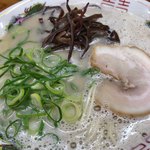 博多ラーメン 山桜 - バリカタでなくて小心者なのでカタ
      