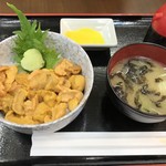 共栄水産市場食堂 - 