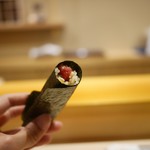 鮨 あらい - 鮪手巻き