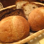 ミンスクの台所 - パン３種