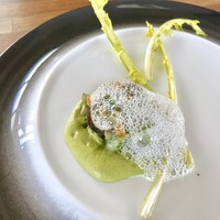 コンヴィヴィアリテ・イチノセ - 貝 きのこ グリンピース【料理】