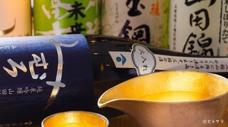 Puremiamu Resutoran Toukyou Kinno Dainingu Tsunakin - 料理のお供に。日本酒や焼酎が充実の品揃え