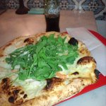 ソロ ピッツァ ナポレターナ ダ ジェンナーロ - イゾラヴェルデ