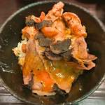 お肉とウニとトリュフのデラックスなご飯