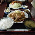 豚珍館 - 生姜焼き定食（松）