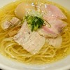 生粋 花のれん - 料理写真:旨み鶏だし(塩)、味玉