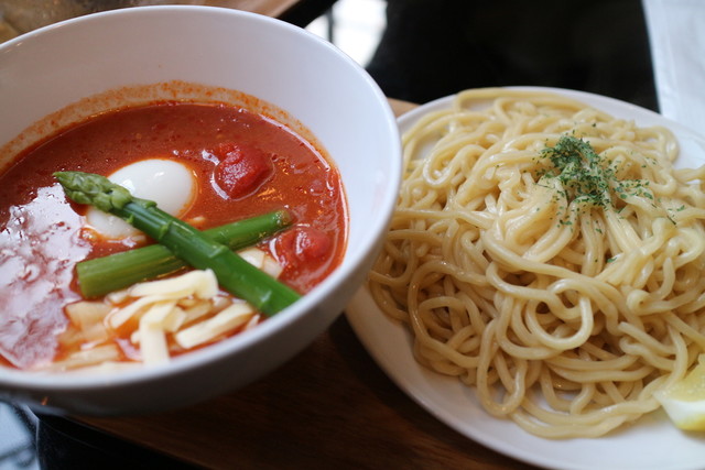 つけナポリタン イタリアンと中華のハーフ＆ハーフ」と静岡県民が自慢する富士市