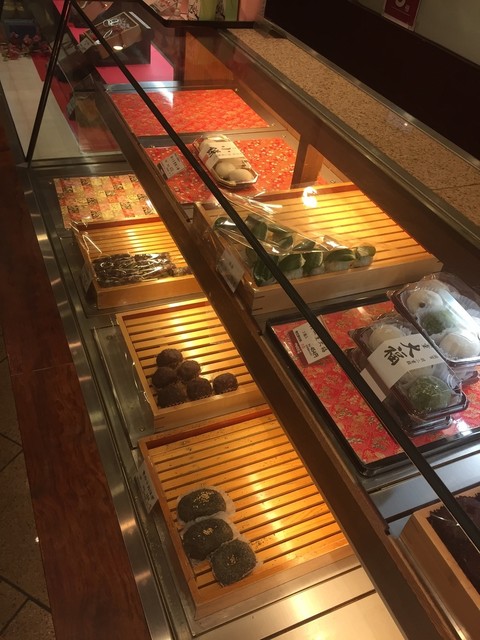 石原軍団御用達のおはぎのお店 By ミュウツー7 サザエ本店 甲東園 和菓子 食べログ 石原軍団御用達のおはぎのお店 By ミュウツー7 サザエ本店 甲東園 和菓子 食べログ