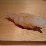 鮨 さかい - ボタンエビ