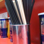 ラーメン二郎 - 箸は二種