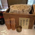 浅草むぎとろ - 麦ごはん 熱々です。