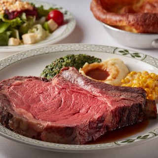 High-quality black Angus beef is carefully grilled over time.