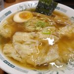 Hidakaya - 続いては「ワンタン麺」を食べてみることに。