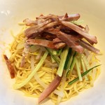 鼎泰豊 シャポー船橋店 - 2018年2月：ガンバン麺(スープ付き)(\1000+税)