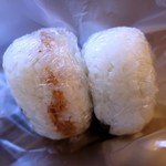 灯 - おにぎり２つ