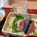 お料理 とみやま - その中のお造りカツオとにしん