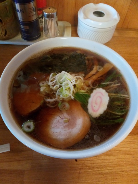 英（はなぶさ） - 鼠ケ関（ラーメン）の写真