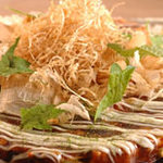 Okonomiyaki Teppan Yaki Tsurujirou - ３日間煮込んだ鶏出汁を使ったお好み焼き！ コクが違います！！