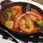 Bekari Resutoran Sanmaruku - 魚介類のトマト風味のブイヤベース