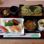 和食レストランとんでん - ランチにぎり鮨･そば（950円）