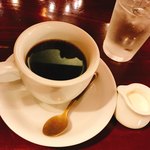 独多日 - 本日のディナーに付くドリンク（ホットコーヒー）