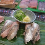 千石寿司 - イワシの握り