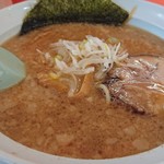 Ramenteisamban - しょうゆとんこつラーメン。