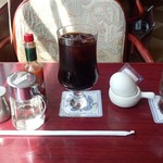 タカセ - モーニングなのでアイスコーヒーにゆで卵