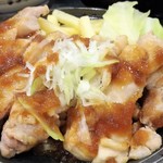 目利きの銀次 - チキンステーキのアップ