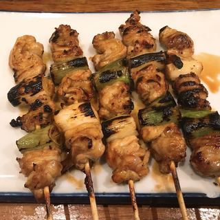 丸八焼鳥店 平和通り店