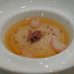 トゥ・ラ・ジョア - 桜のムース