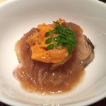 エクアトゥール - ハマグリのフカヒレソースかけ