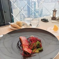 ベージュ アラン・デュカス 東京 - 