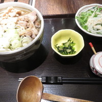 山形山　月島店 - 