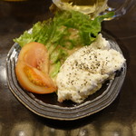 立呑み 焼きとん 大黒 - ポテサラ(290円)
