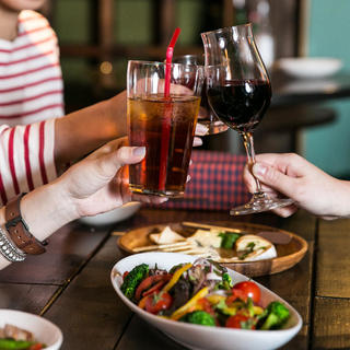 A dinner course with all-you-can-drink that you can choose according to your budget, even for large groups!