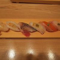 伊勢鮨 - 