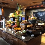 'ULU Ocean Grill + Sushi Lounge - 