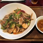 香 - 具沢山のあんかけご飯